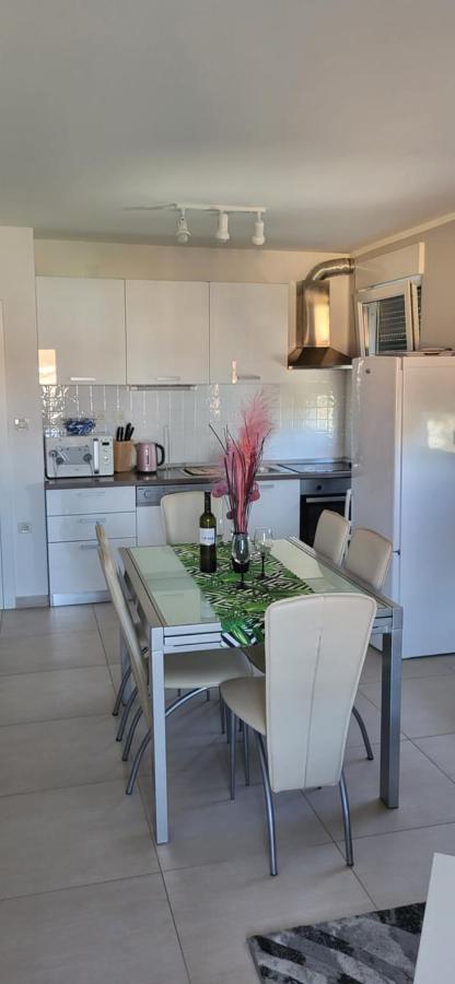 Apartment Summer Dream Punat Ngoại thất bức ảnh
